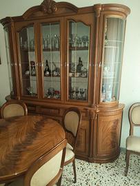 Sala da pranzo in stile classico