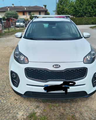 Ve.ndo Kia Sportage bianca 2016
