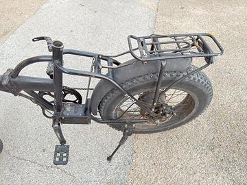 Revole BICICLETTA ELETTRICA I