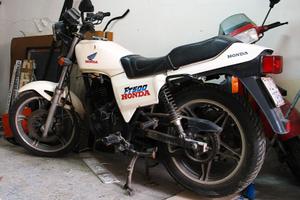 MOTO HONDA FT 500
