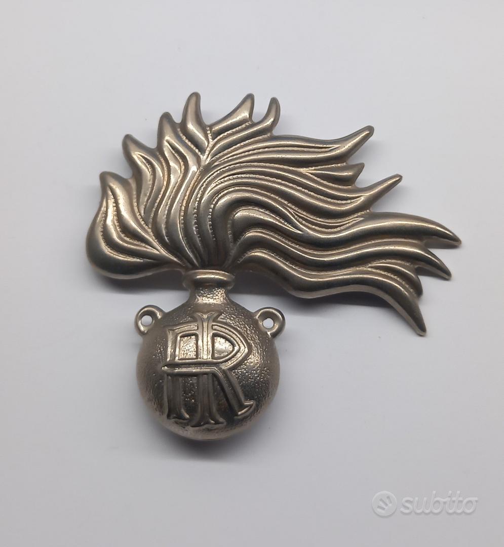 FIAMMA DELL'ARMA DEI CARABINIERI Spilla In Oro Giallo 18 Kt -750 - Pins