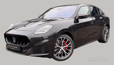 Maserati Grecale V6 530 CV AWD Trofeo NOLEGGIO 11 
