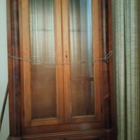 vetrina per fucili in legno 