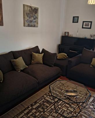 Divano, poltrona e pouf artigianali