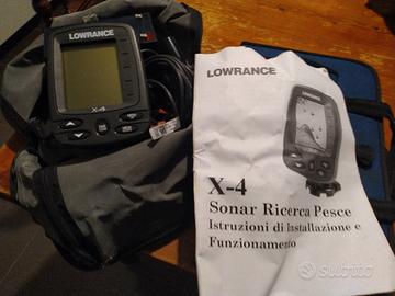 Sonar per pesca dalla barca per individuare pesci.