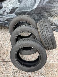 Pneumatici invernali Motrio 205/60 R16