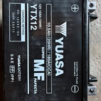 Batteria Yuasa YTX12 12V 10Ah