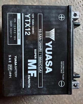 Batteria Yuasa YTX12 12V 10Ah
