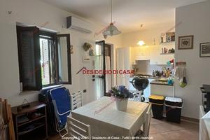 Appartamento, Campofelice di Roccella.