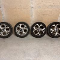 Cerchi lega originali Ford Fiesta 15 Nexen estive