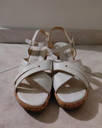 Sandali bianchi n. 36