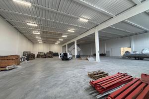 CAPANNONE A PIOMBINO DESE