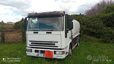 Autocisterna Iveco Eurocargo
