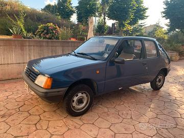 Peugeot 205 3 porte