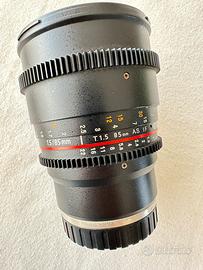 Samyang 85mm f/1.5 Cine Lens attacco Sony