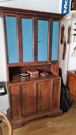 mobile rinascimentale in castagno