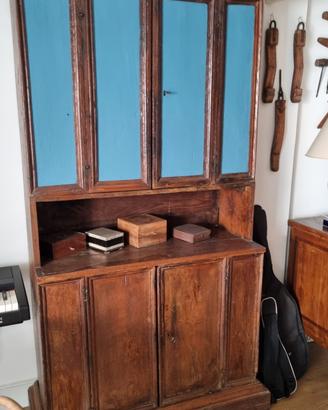 mobile rinascimentale in castagno