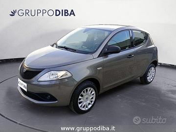 Lancia Ypsilon III 2015 Benzina 0.9 t.air Sil...