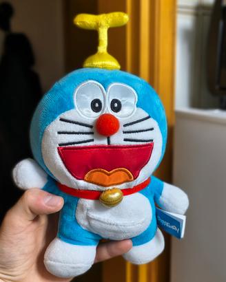 Peluche Doraemon originale