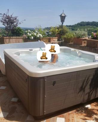 Vasca idromassaggio 6 posti riscaldabile
