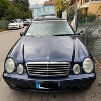 Mercedes Benz clk 230