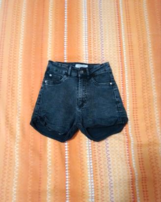 Shorts in jeans nero Terranova a vita alta