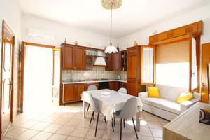 Abitazione a Parabita con ampio spazio esterno