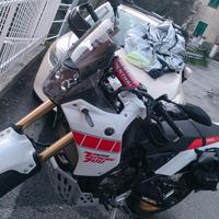 Yamaha Teneré 700 Rally 2023 bianco/rosso