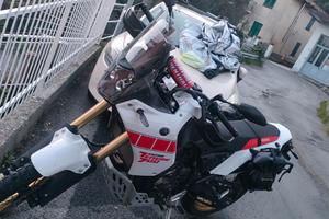 Yamaha Teneré 700 Rally 2023 bianco/rosso