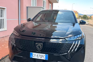 Peugeot 3008 GT Hybrid