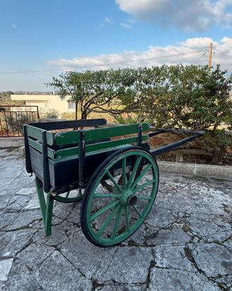 Antico traino funzionante