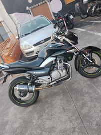 SUZUKI INAZUMA 250CC