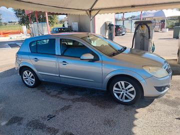 Opel Astra 2008 1.7 115 cv