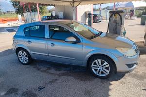 Opel Astra 2008 1.7 115 cv