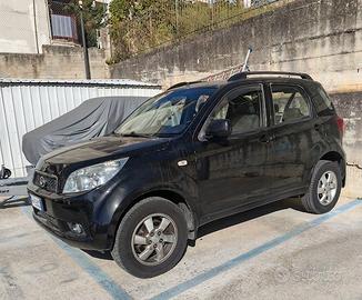 Daihatsu Terios 1.5 Benzina Automatico 4WD con RID