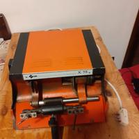 Antica Macchina Silca per Chiavi