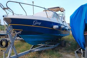 Barca cabinata schizzo 21