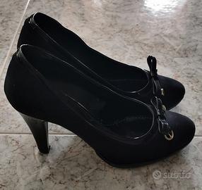 Décolleté eleganti con fiocco 