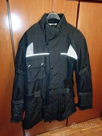 Giubbotto moto con protezioni