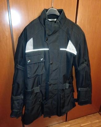 Giubbotto moto con protezioni