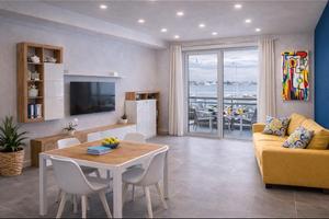 Appartamento nuovo vista mare