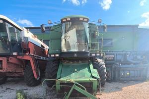 MIETITREBBIA JOHN DEERE 2058