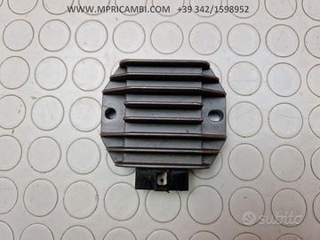 REGOLATORE TENSIONE DERBI GPR 125 2010 2011 GPR125