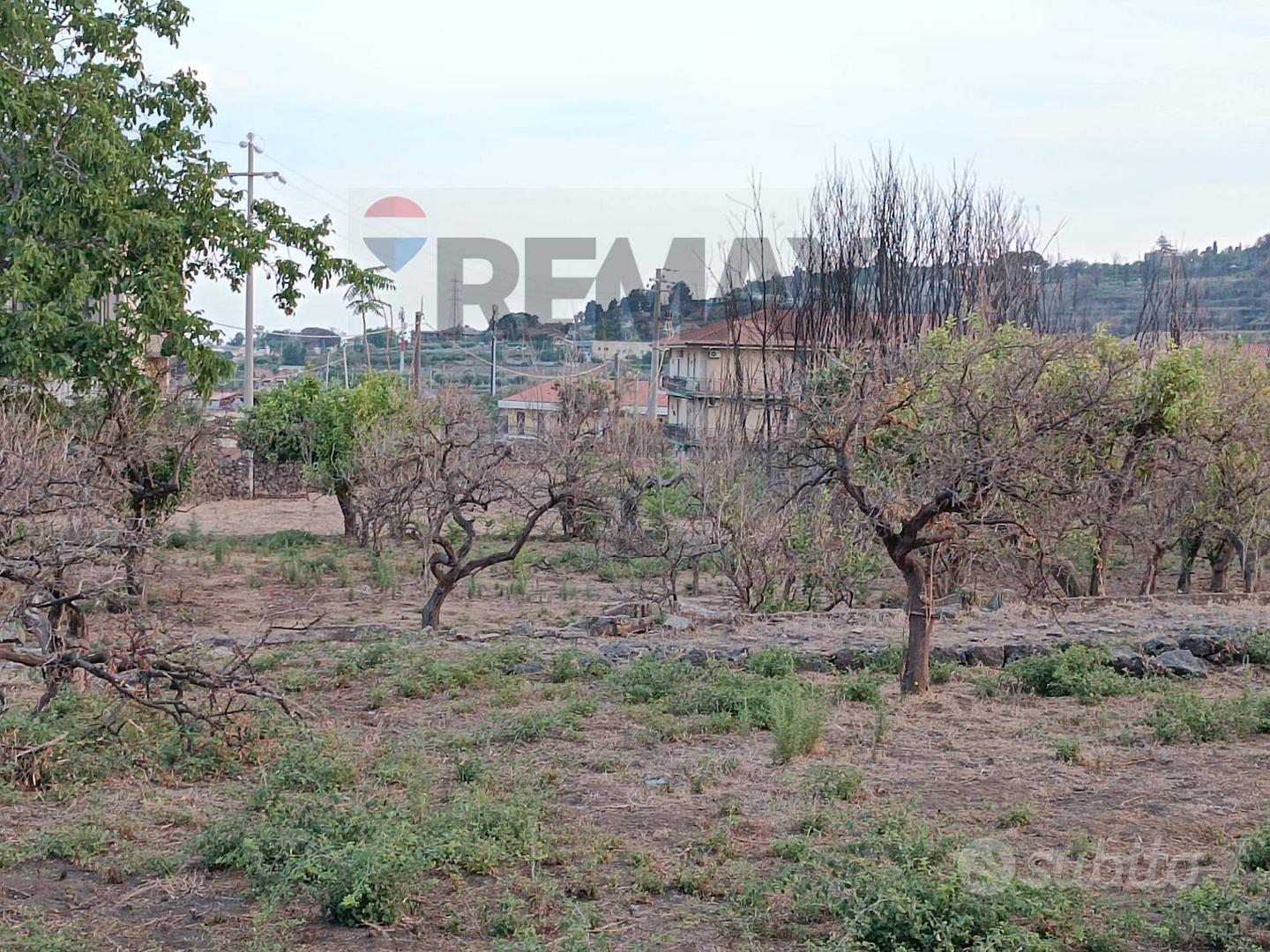 Terreno - Aci Catena - Vista 2