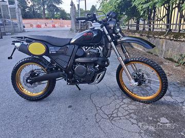 PROMO SWM SILVER VASE T 650cc NERO