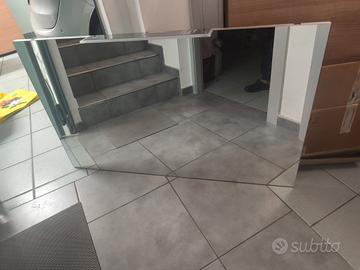 Specchio da bagno con luce