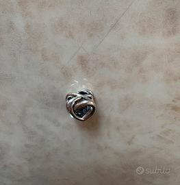 Pandora charm “cuore”