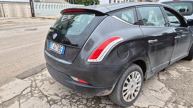 lancia delta 1.4 