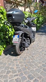 scooter Aprilia 250 scarabeo 