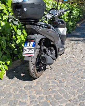 scooter Aprilia 250 scarabeo 